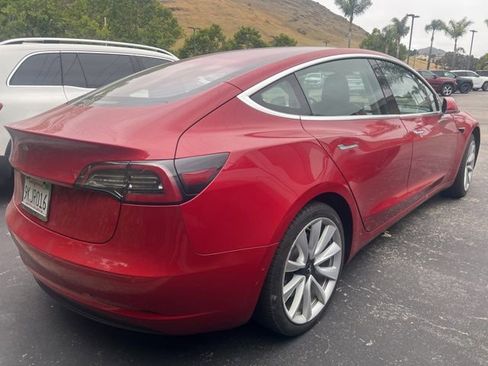Used 2018 Tesla Model 3 Long Range RWD image 4