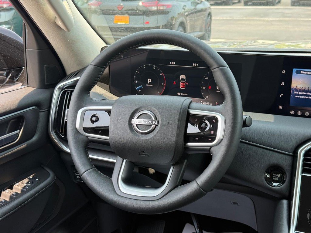 Used 2026 Nissan Armada SV AWD/4WD image 8
