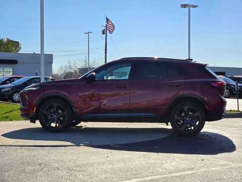 Used 2024 Buick Envision Sport Touring image 4