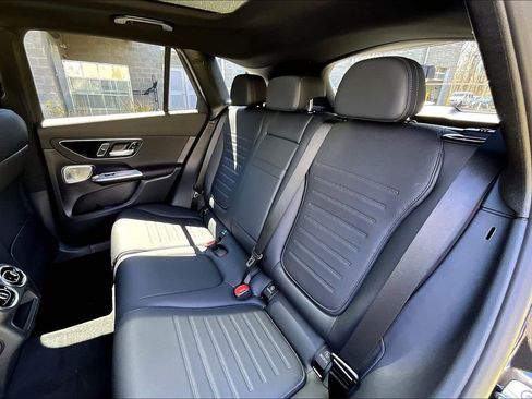 New 2026 Mercedes-Benz GLC 300 4MATIC image 10