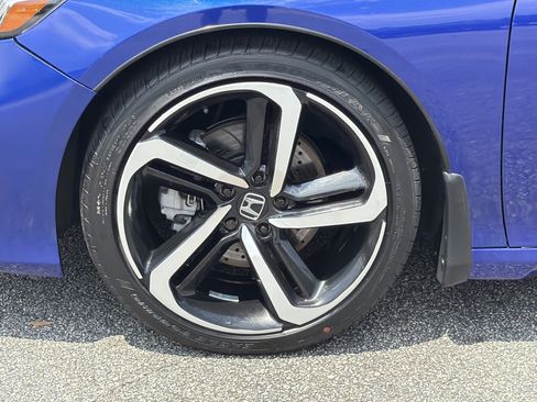 Used 2022 Honda Accord Sport image 11