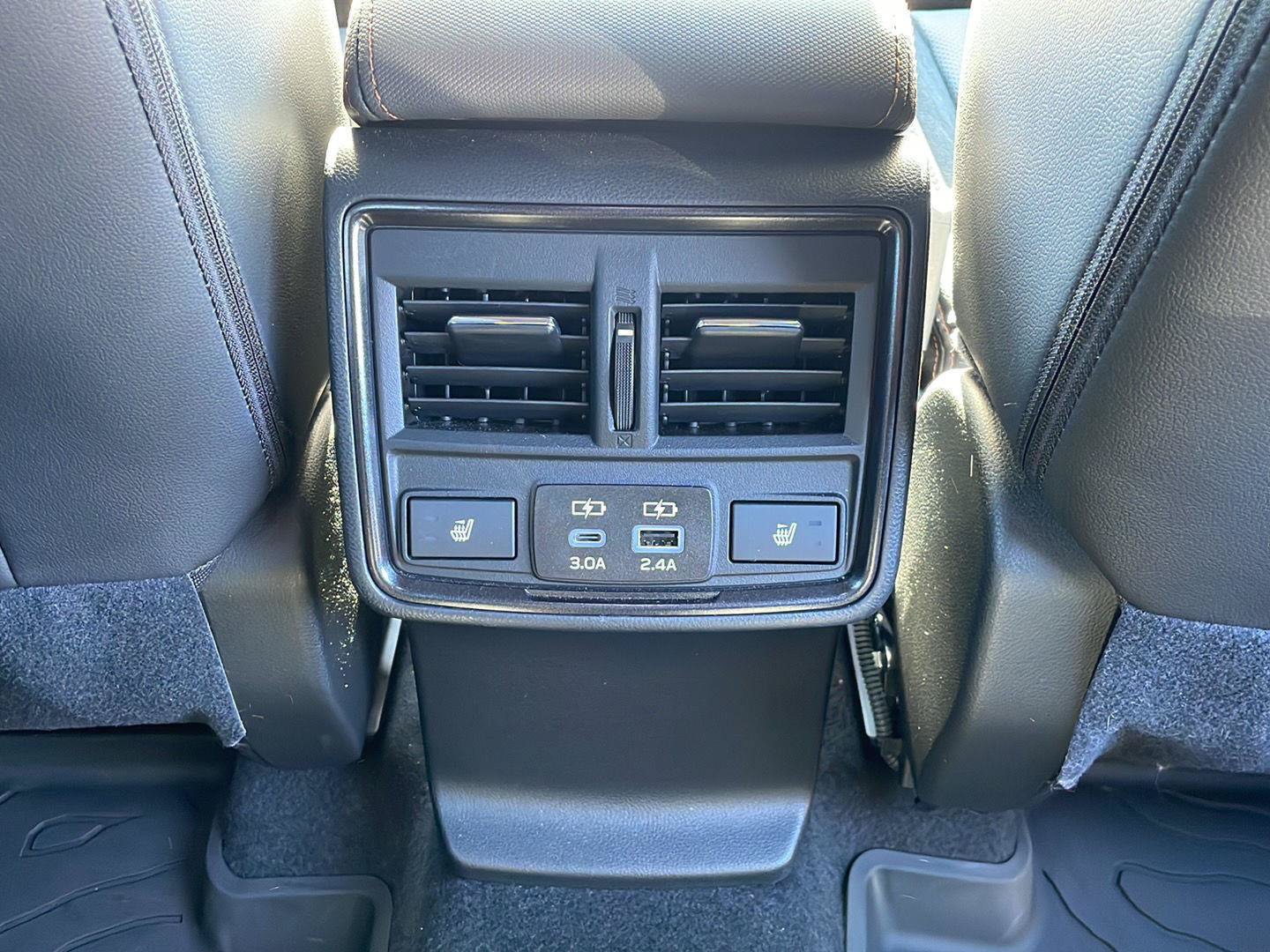 Used 2025 Subaru Forester Touring AWD/4WD image 30