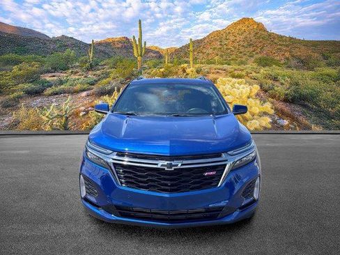 Used 2023 Chevrolet Equinox RS w/ RS Leather Package FWD image 5