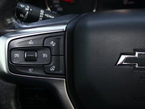 Used 2021 Chevrolet Tahoe Z71 w/ Z71 Signature Package image 18