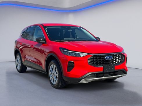 Used 2024 Ford Escape Active w/ Tech Pack #1 image 8