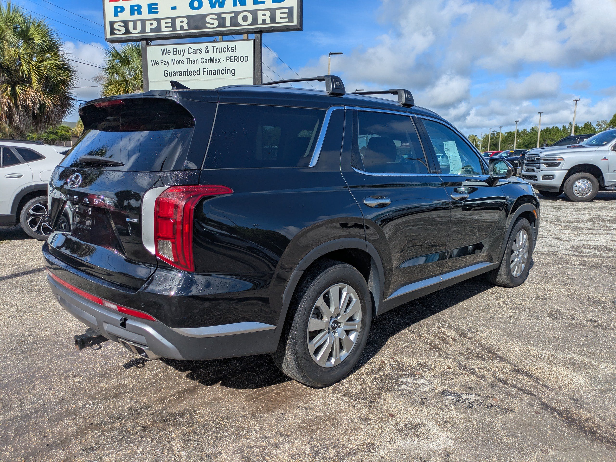 Used 2024 Hyundai Palisade SEL AWD/4WD image 4