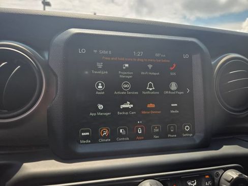Used 2021 Jeep Gladiator Sport AWD/4WD image 5