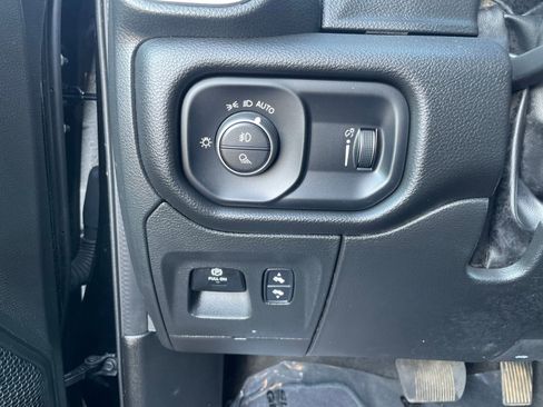 Used 2023 RAM 1500 Big Horn image 16