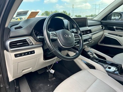 Used 2021 Kia Telluride EX w/ EX Premium Package AWD/4WD image 8