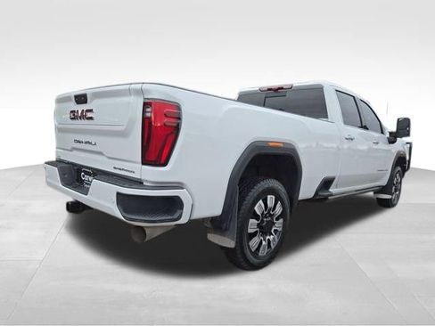 Used 2025 GMC Sierra 3500 Denali w/ Denali Reserve Package image 13