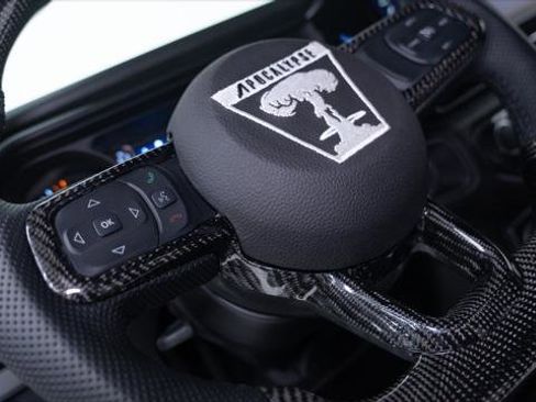 Used 2025 Jeep Gladiator Sport image 45