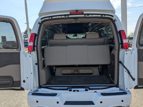 New 2026 Chevrolet Express 2500 Extended w/ Driver Convenience Package image 4