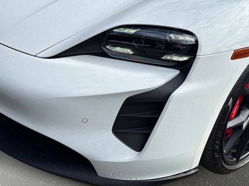 Used 2024 Porsche Taycan GTS image 12