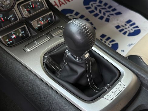 Used 2010 Chevrolet Camaro SS RWD image 46