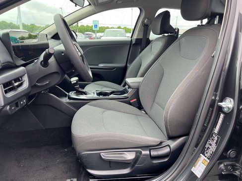 Used 2025 Kia K4 FWD image 12