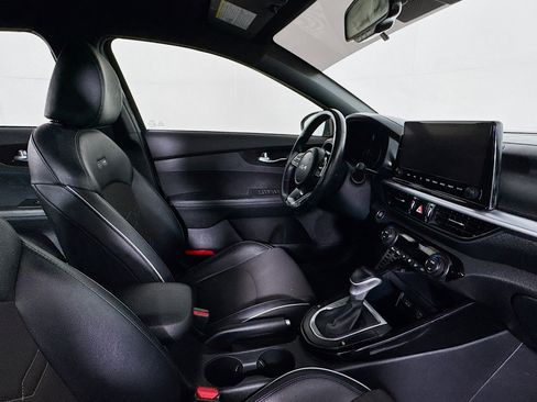Used 2022 Kia Forte GT-Line FWD image 28