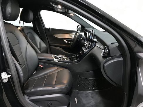 Used 2016 Mercedes-Benz C 300 Sedan image 14