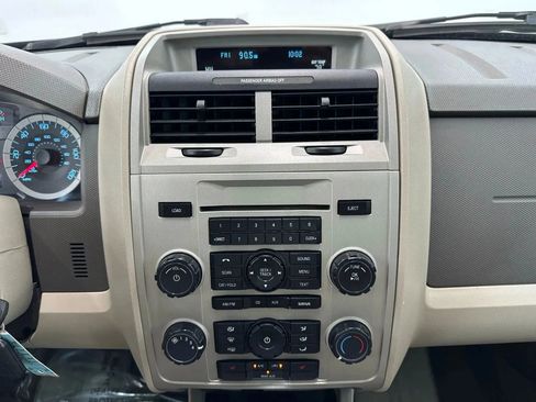 Used 2011 Ford Escape XLT w/ 203A Rapid Spec Order Code image 25