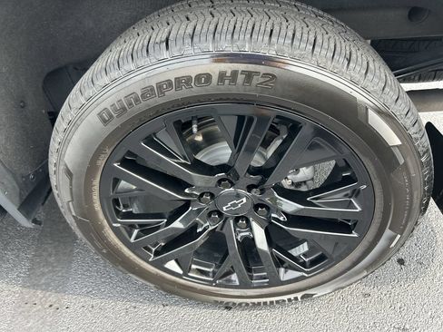 Used 2022 Chevrolet Silverado 1500 High Country AWD/4WD image 10