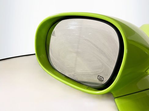 Used 2015 Dodge Challenger SRT w/ Technology Group image 16