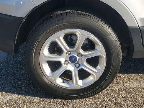 Used 2021 Ford EcoSport SE image 5