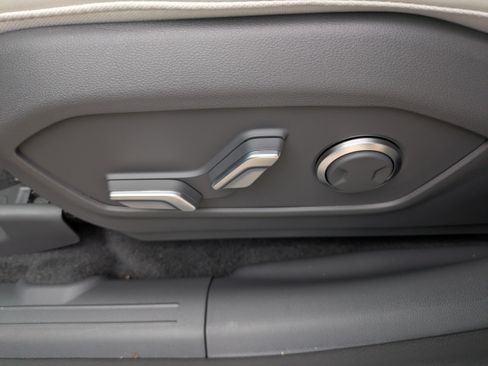 New 2026 Hyundai Santa Fe SEL FWD image 21