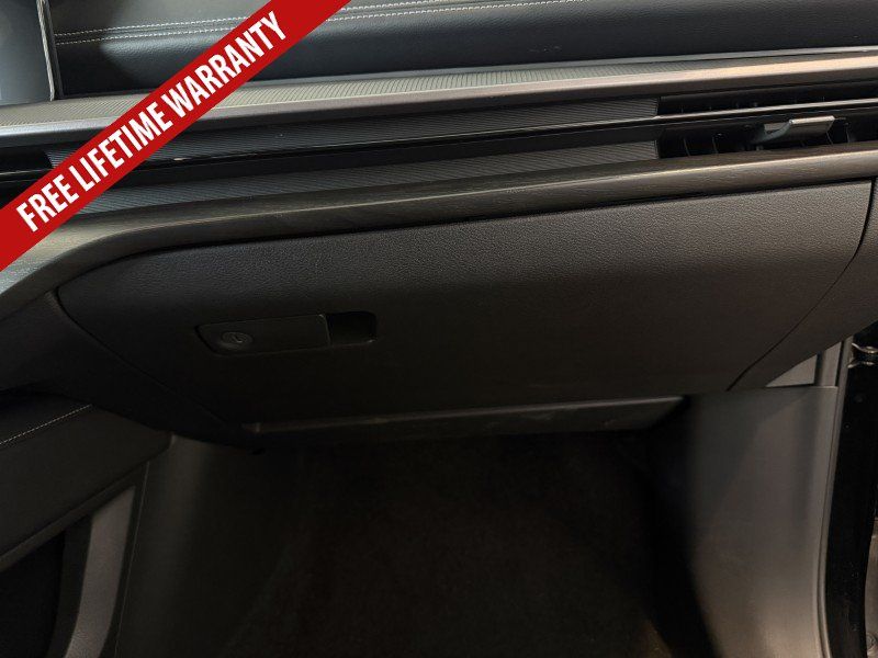 Certified 2025 Nissan Murano SV AWD/4WD image 37