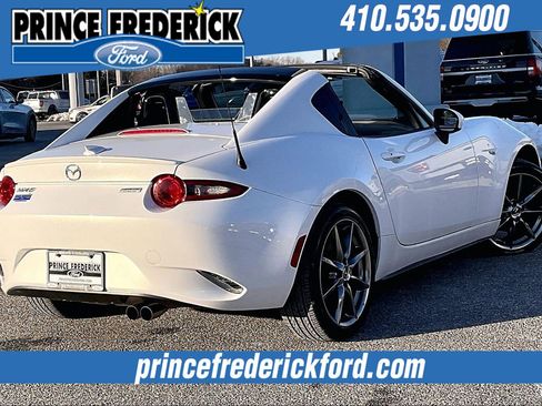 Used 2017 MAZDA MX-5 Miata RF Grand Touring image 12