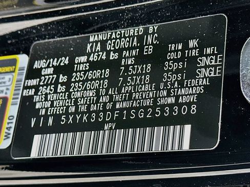 Used 2025 Kia Sportage EX FWD image 32