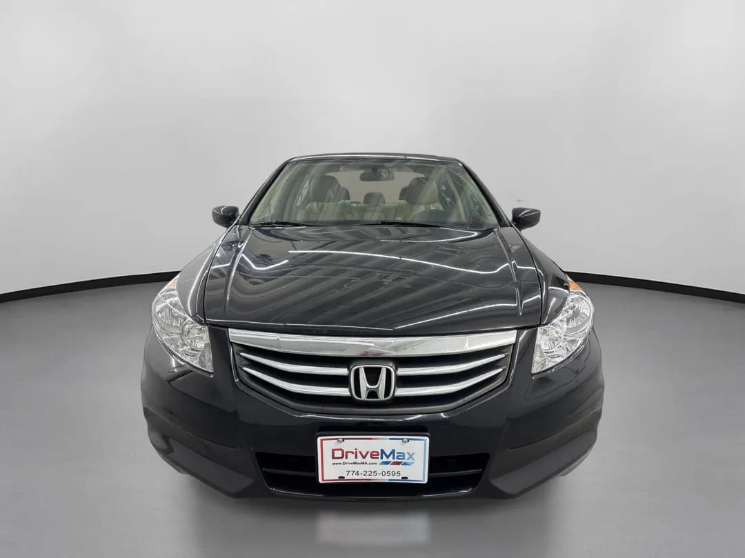 Used 2011 Honda Accord SE image 2