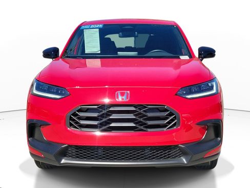 Used 2025 Honda HR-V Sport image 2