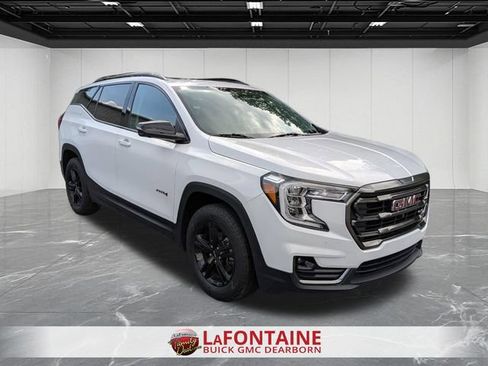 Used 2023 GMC Terrain AT4 w/ Tech Package AWD/4WD image 7