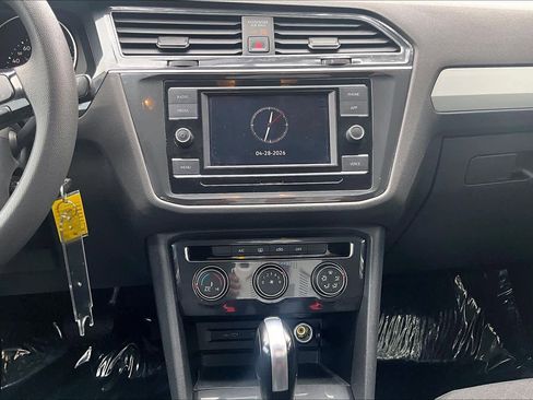 Used 2020 Volkswagen Tiguan S AWD/4WD image 7
