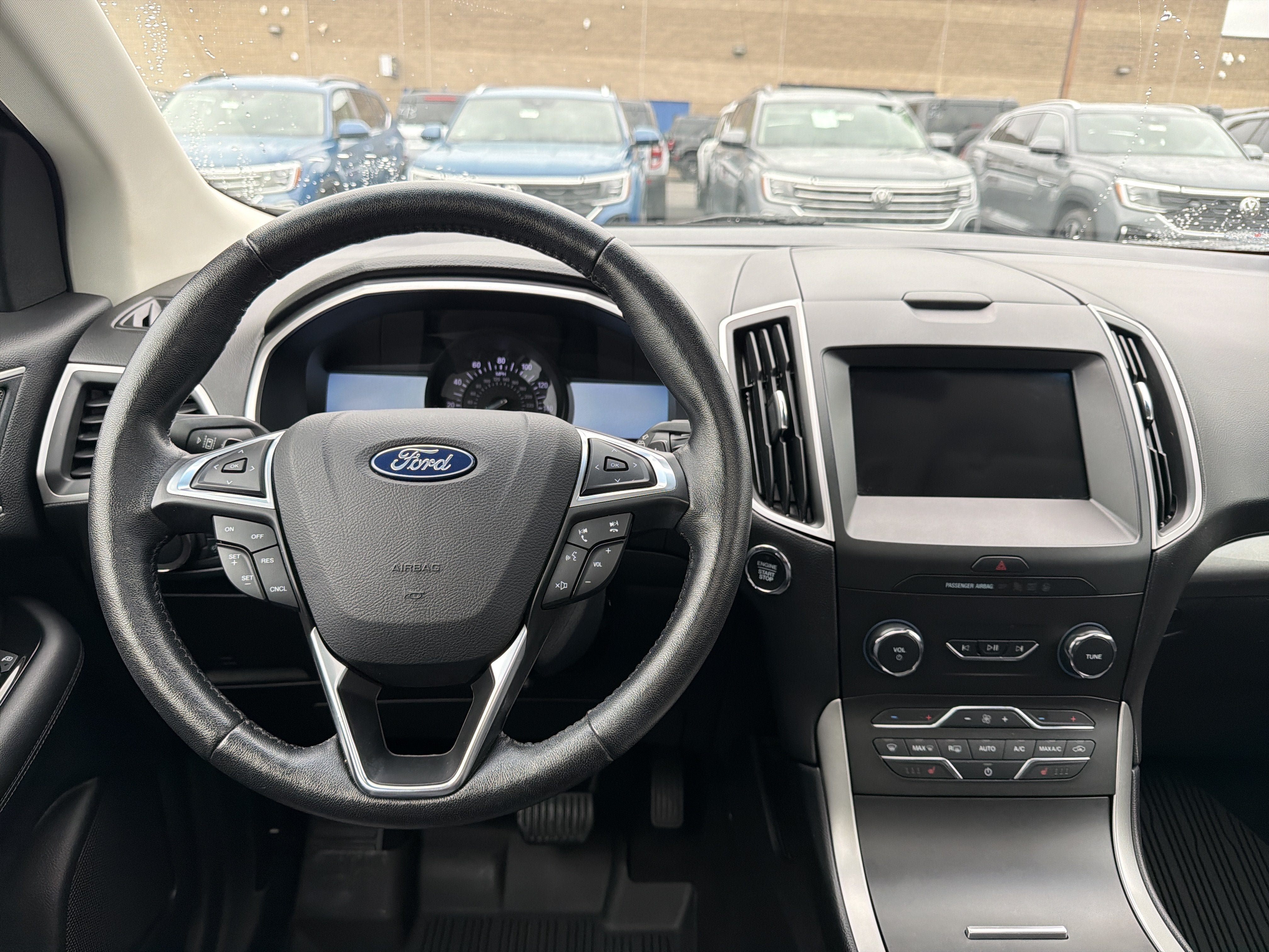 Used 2019 Ford Edge SEL w/ Equipment Group 201A AWD/4WD image 12