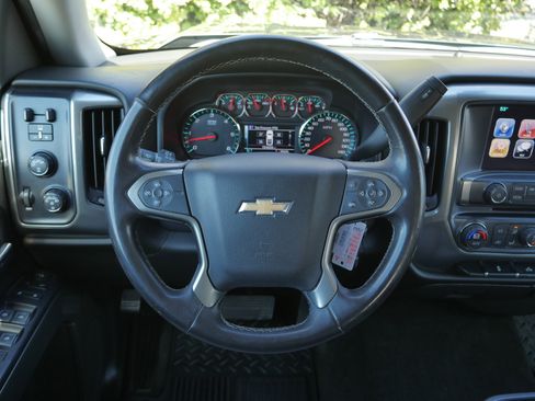 Used 2018 Chevrolet Silverado 1500 LT w/ All Star Edition image 6