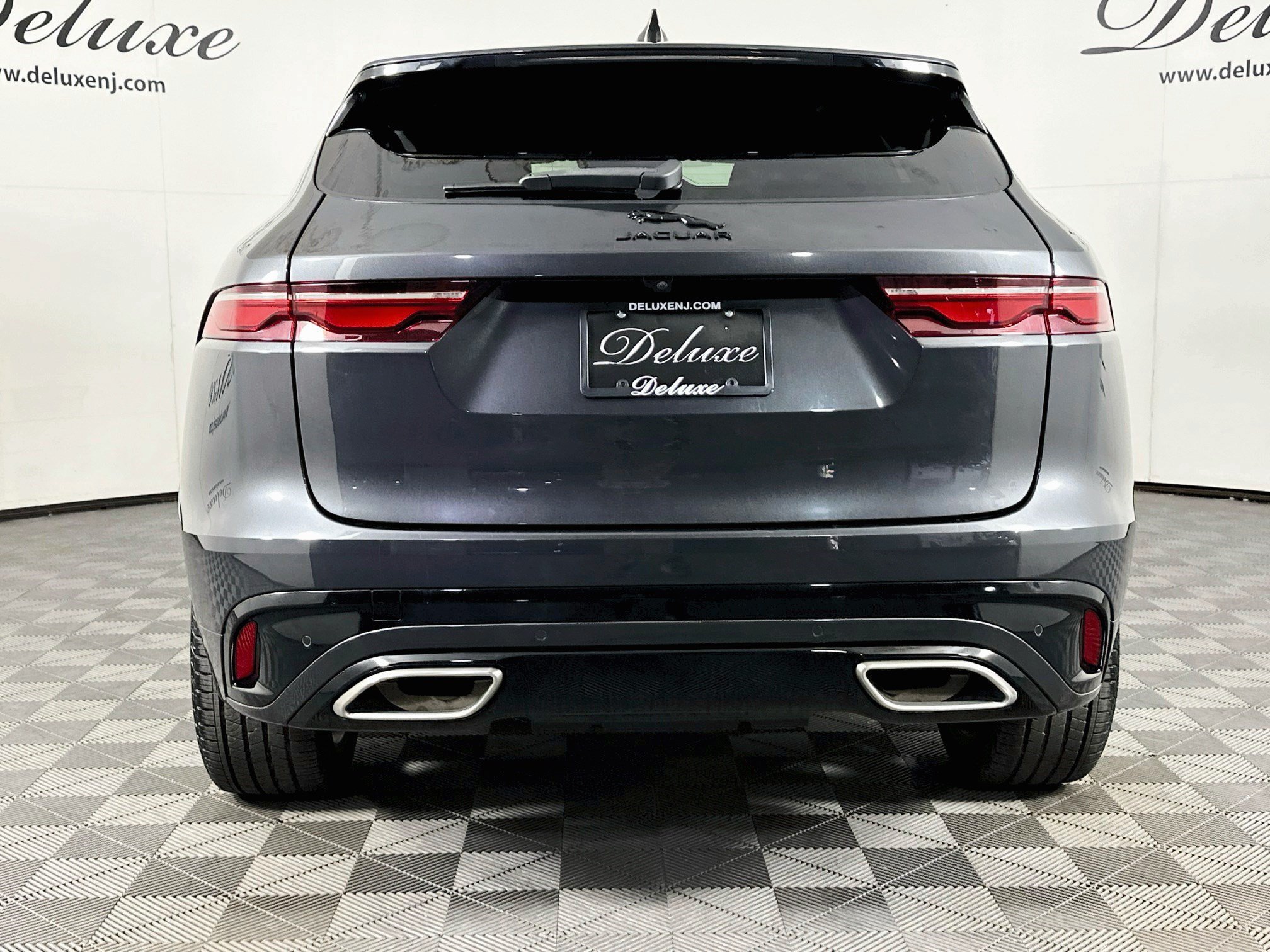 Used 2024 Jaguar F-PACE R-Dynamic S AWD/4WD image 5