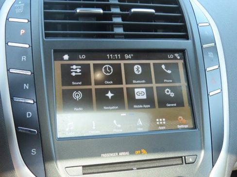 Used 2019 Lincoln MKC Reserve w/ MKC Climate Package FWD image 29