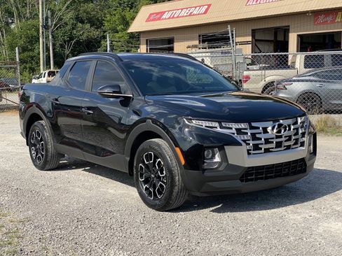 Used 2022 Hyundai Santa Cruz SEL w/ Activity Package AWD/4WD image 2