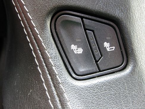 Used 2016 Chevrolet Tahoe LT RWD image 23