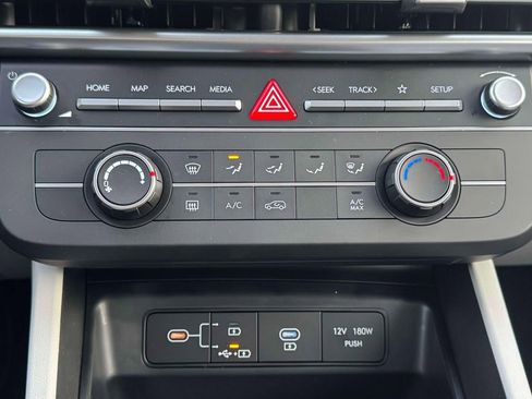 New 2026 Hyundai Tucson SE image 25