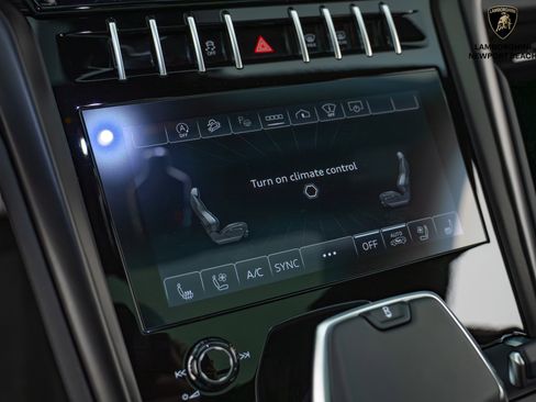 Used 2024 Lamborghini Urus S image 29