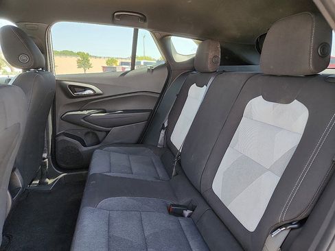 Used 2024 Chevrolet Trax RS w/ Driver Confidence Package image 5