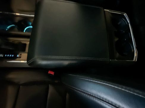 Used 2021 Ford F150 Lariat w/ Equipment Group 502A High image 21