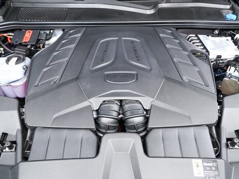 New 2026 Porsche Cayenne S image 36