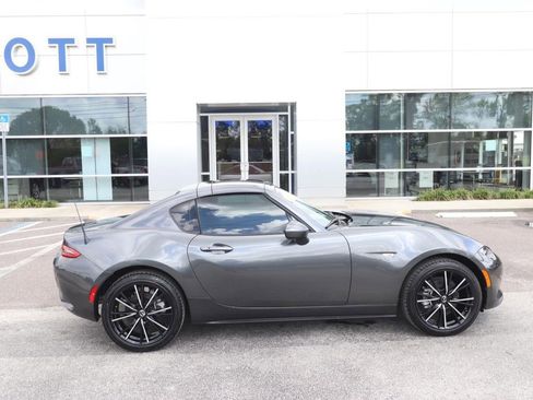 Used 2025 MAZDA MX-5 Miata RF Grand Touring w/ Weather Package image 18