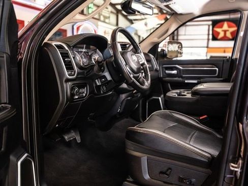 Used 2019 RAM 3500 Laramie image 11