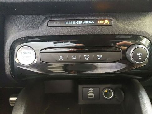 Used 2024 Ford Escape ST-Line w/ Tech Pack #1 AWD/4WD image 21
