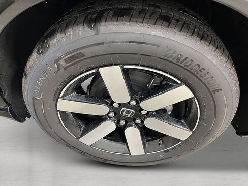 New 2025 Honda Prologue Touring image 11