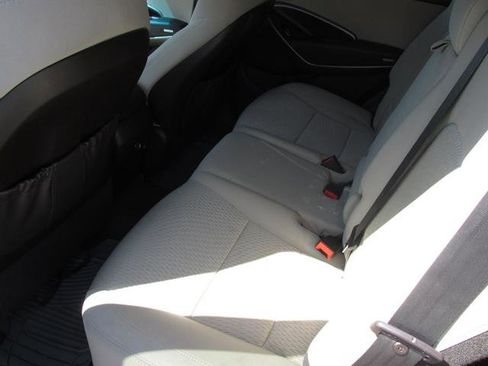 Used 2017 Hyundai Santa Fe Sport AWD/4WD image 10