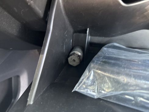 Used 2020 GMC Yukon Denali w/ Denali Ultimate Package image 17